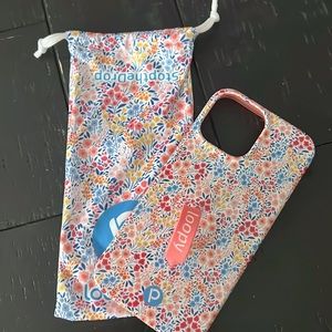 iPhone loopy case